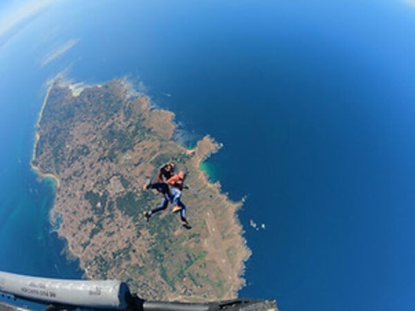 Baptème de chute libre en tandem à 3200m à l'Ile d'Yeu